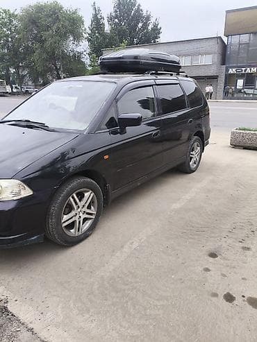 универса: Honda Odyssey: 2001 г., 2.3 л, Автомат, Бензин, Универсал — 2