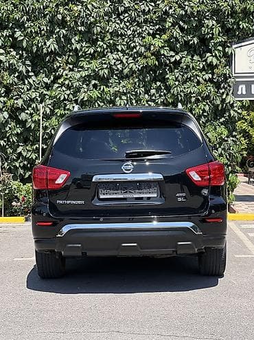 Nissan Pathfinder: 2018 г., 3.5 л, Автомат, Бензин, Кроссовер — 5