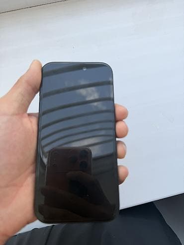 line 6: IPhone 15, Б/у, 128 ГБ, Midnight, Чехол, 83 % — 7