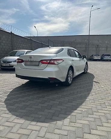 тайота ал: Toyota Camry: 2021 г., 2.5 л, Автомат, Бензин, Седан — 5