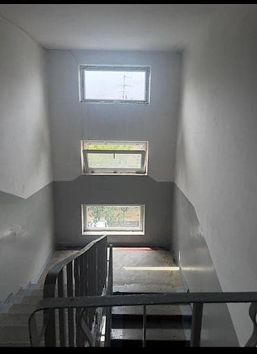 Батирлер: 2 бөлмө, 46 м², 4-мкр 104-серия, 4 кабат, Жаңы ремонт — 9