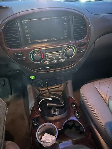 rav4 2004: Toyota Sequoia: 2005 г., 4.7 л, Автомат, Бензин, Внедорожник — 9