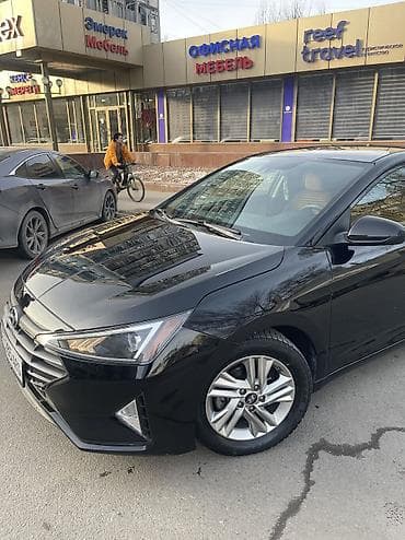 элантра 2018: Hyundai Elantra: 2018 г., 2 л, Автомат, Бензин, Седан — 2