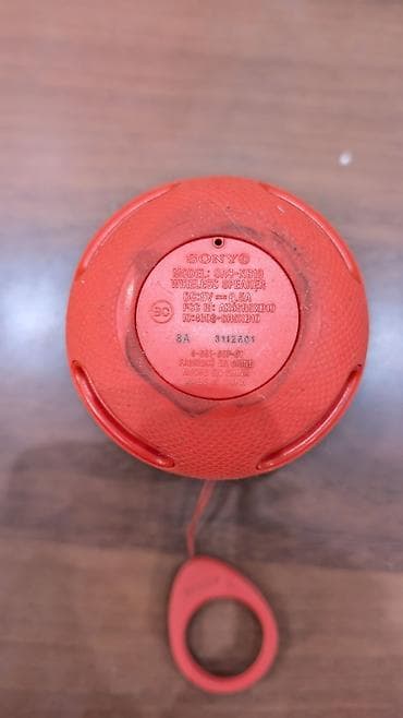audio technica: Портативная беспроводная колонка Sony SRS-XB10, красная. - Компактный — 2