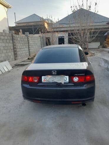 дом на обмен: Honda Accord: 2006 г., 2 л, Автомат, Бензиновая, Седан — 5