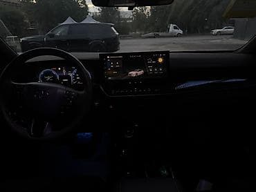 камри 75 2022: Toyota Camry: 2026 г., Седан — 6