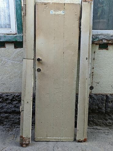 Двери для домов и квартир, Деревянная