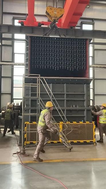 пескомойка: Многоцилиндровая конусная дробилка HP300. А так же имеются щековая — 4