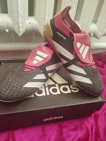 бутсы 40: Футбольные бутсы adidas Predator (оригинал) - Размер: EU 40 / UK 6.5 — 4