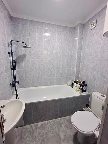 Квартиры: 1 комната, 36 м², Кара-Жыгач ж/м 3 этаж — 2