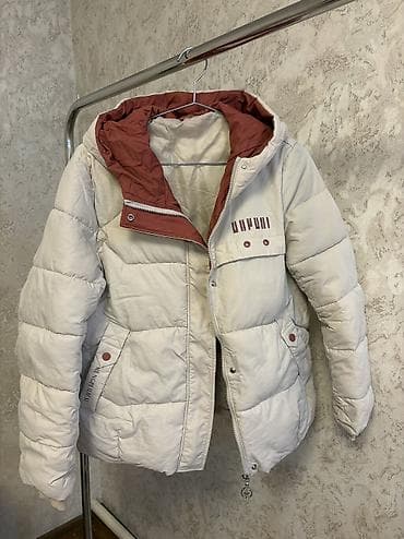 куртка мурской: Продаю куртки по 1000 сом, 1+1=1800 сом Подойдет на весну Цвета — 6