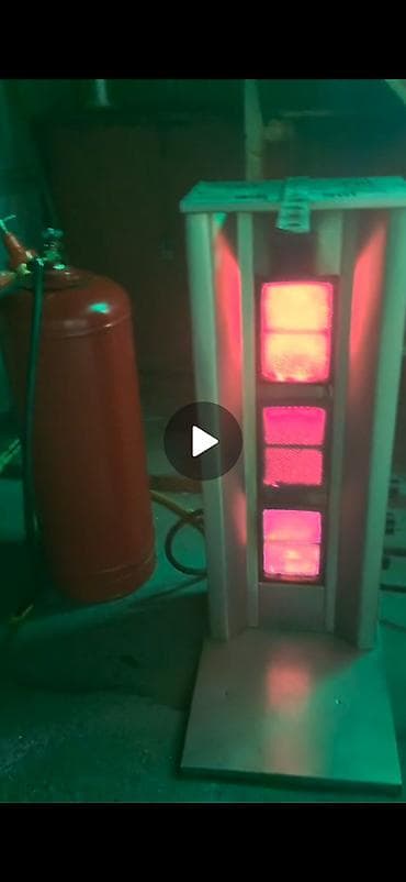 Газовый гриль в хорошем состоянии б/у полностью рабочий в комплекте