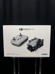 освещение для фото: Dji Mini 5 Pro Combo Расширенный комплект для активных пользователей — 1