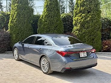 lining pantera: Toyota Avalon: 2020 г., 2.5 л, Вариатор, Гибрид, Седан — 6