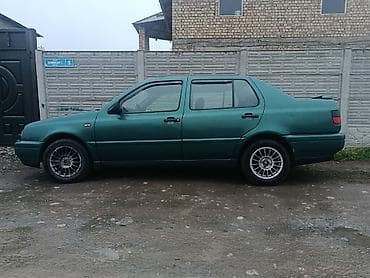 infinity qx: Volkswagen Vento: 1996 г., 1.8 л, Ручные, Бензин, Седан — 2