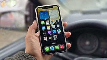 ipad mini: IPhone Xr, Б/у, 128 ГБ, Белый, Зарядное устройство, Защитное стекло, Чехол, 100 % — 3