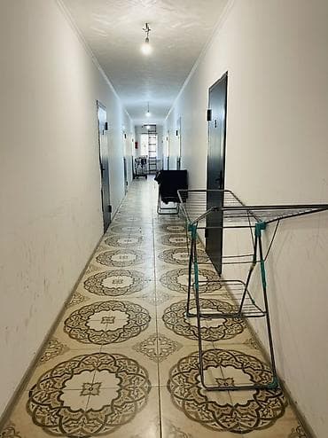 продажа однокомнатной квартиры: Сдаётся компактная студия с санузлом и кухонной зоной. Планировка и — 9