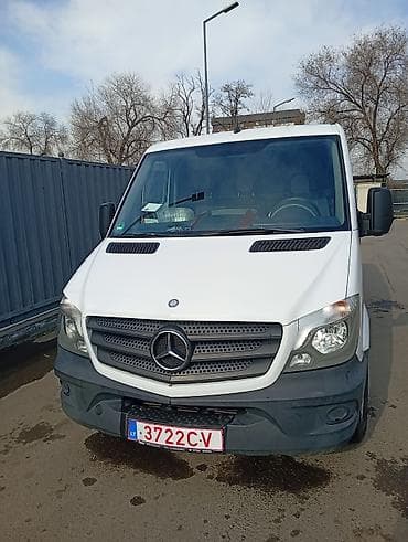 подлокотники спринтер: Легкий грузовик, Mercedes-Benz — 10