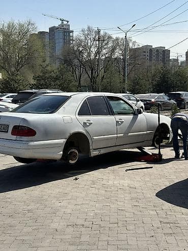 sprinter tdi: Mercedes-Benz E-Class: 2001 г., 3.2 л, Автомат, Бензин, Седан — 3