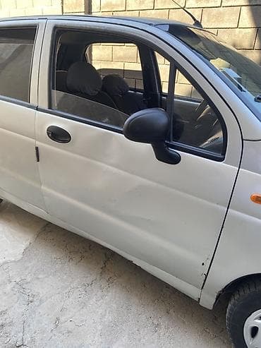 Унаа: Daewoo Matiz: 2008 г., 0.8 л, Кол менен иштөөчү, Бензин, Хетчбек — 4
