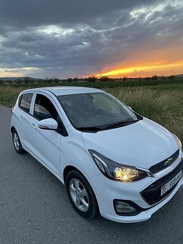 авто до 6000 долларов: Chevrolet Spark: 2020 г., Бензин, Хэтчбэк — 4