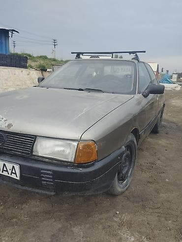 corolla runx: Audi 80: 1989 г., Седан — 2