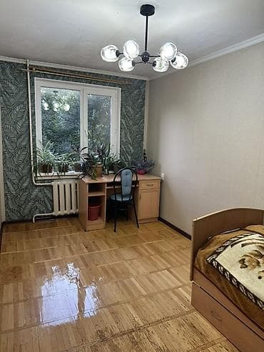 Недвижимость: 3-х комнатная. В центре города. Особенности и планировка: - — 5