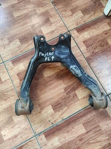 Передний левый рычаг Mitsubishi Б/у, Оригинал