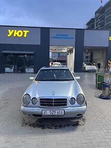 kia 5 2020: Mercedes-Benz E-Class: 1995 г., 2.3 л, Механика, Газ, Седан — 1