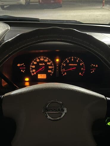 обзор электроскутер а: Nissan Serena: 2003 г., 2 л, Вариатор, Газ, Минивэн — 5