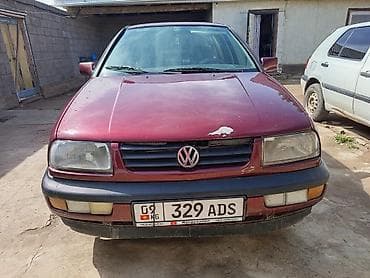 айди 100: Volkswagen Vento: 1995 г., 1.8 л, Ручные, Бензин, Седан — 6