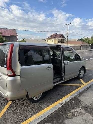 Продажа авто: Nissan Serena: 2006 г., 2 л, Автомат, Бензин, Минивэн — 5