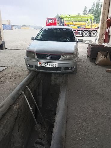 Volkswagen Polo: 2001 г., 1.4 л, Механика, Бензин, Хэтчбэк — 1