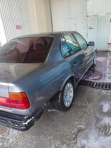 vw sharan: BMW 5 series: 1991 г., Седан — 5