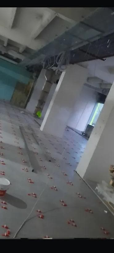 клеим кафель: Профессиональная укладка плитки для коммерческих и жилых помещений - — 1