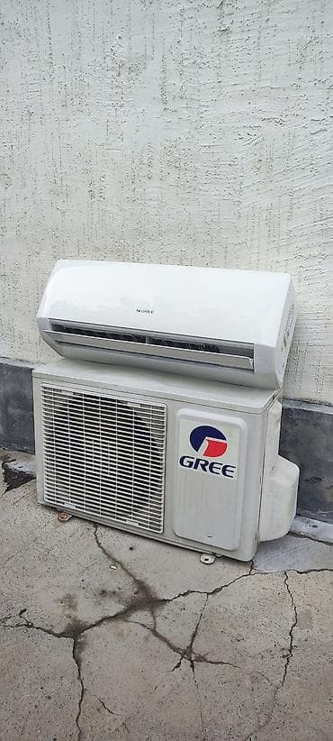 Сплит-система, Gree, Б/у, 30-35 м², Классический