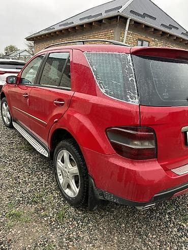 люки крыши: Mercedes-Benz ML-Class: 2005 г., 3.5 л, Автомат, Газ, Кроссовер — 4