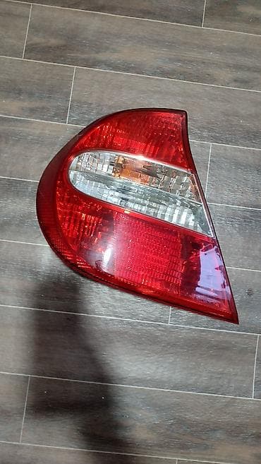 Автокосметика: Комплект стоп-сигналов Toyota 2003 г., Новый, Оригинал, Япония — 3