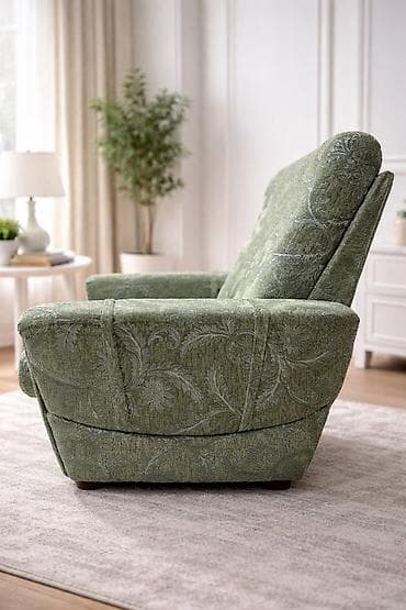 Упаковочные товары: Продам пару кресел Цена за 1шт 2300сом Кресла в идеальном состоянии — 2