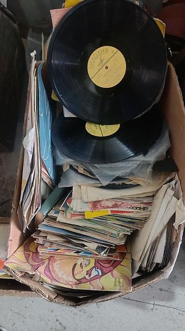 Модели автомобилей: Пластинки для декора по15 сом — 1