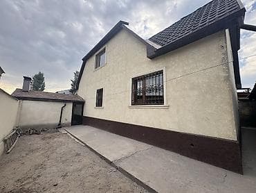 Үйлөрдү сатуу: Продаю 2 этажный мансардный дом, 2 этаж не достройенный, Участок — 4