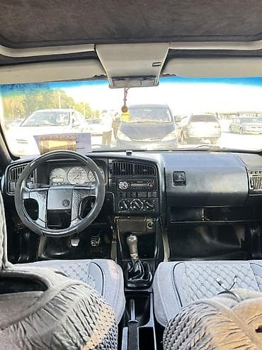 мини машина электро: Volkswagen Passat: 1993 г., 1.8 л, Механика, Бензин, Седан — 6