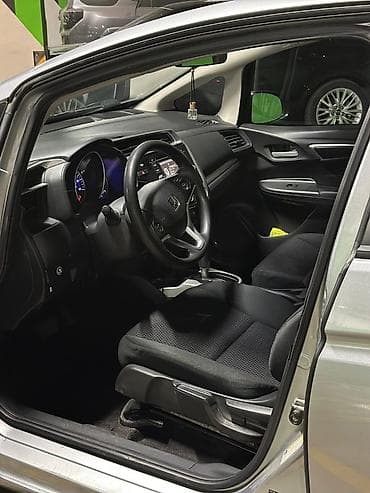 abs: Honda Fit: 2020 г., Вариатор, Бензин, Хэтчбэк — 5