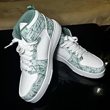 обувь джордан: 🔥 Новые стильные Jordan в зелёном-белом цвете. Абсолютно новые, очень — 2