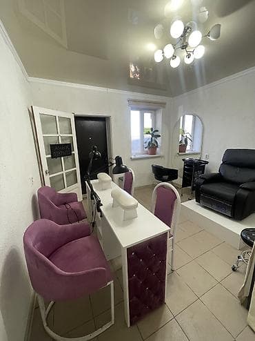 сдаётся салон красоты: Сдаю в аренду действующий салон С оборудованием 2 гис есть Наружный — 3