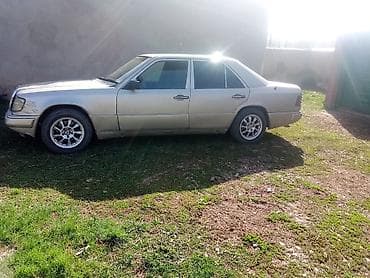 авто б: Mercedes-Benz W124: 1992 г., Бензин, Седан — 1