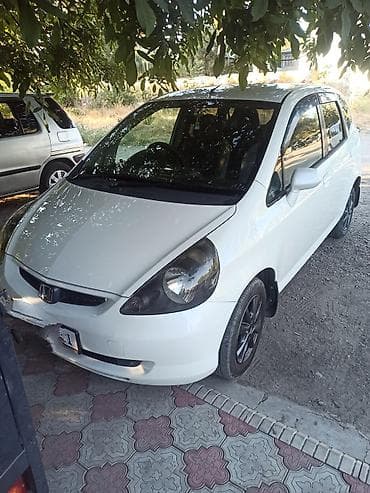 mini kooper: Honda Fit: 2002 г., 1.3 л, Автомат, Бензин, Хэтчбэк — 3