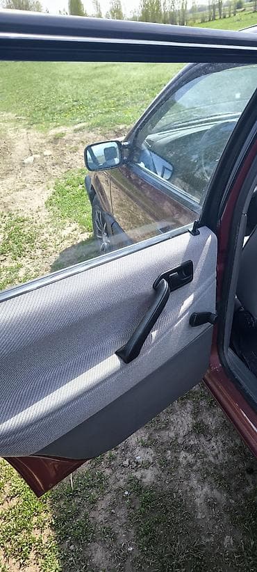 Продажа авто: Volkswagen Passat Variant: 1989 г., 1.8 л, Ручные, Бензин, Универсал — 10