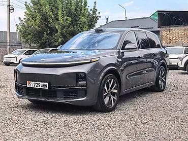 li 5: Lixiang L8: 2023 г., 1.5 л, Автомат, Гибрид, Кроссовер — 2