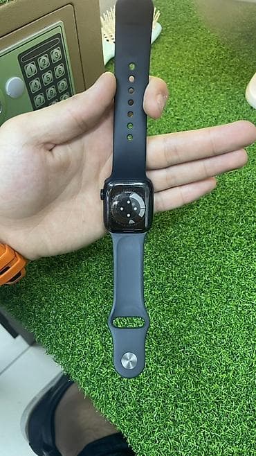 Apple Watch: Apple Watch Series 8 (GPS) - Размер корпуса: 41мм (алюминий, цвет — 4